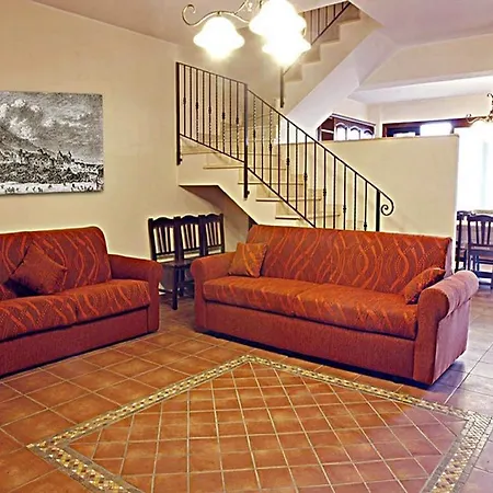 Holiday home Etna Il Pino